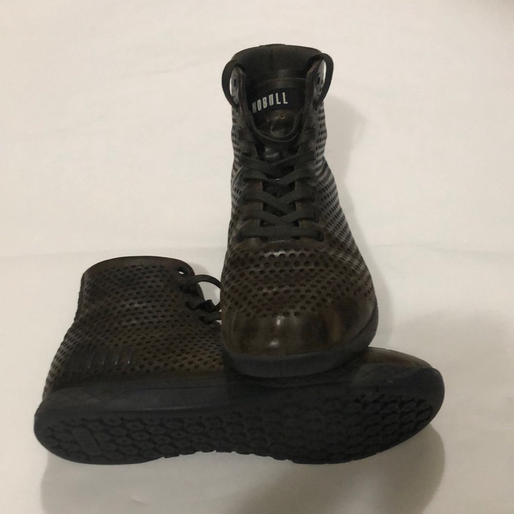 No Bull high top trainers